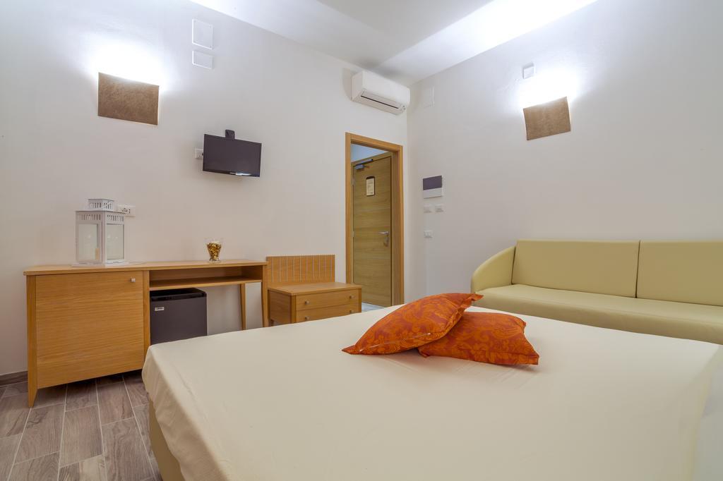 Hotel Il Buongustaio Massa  Habitación foto