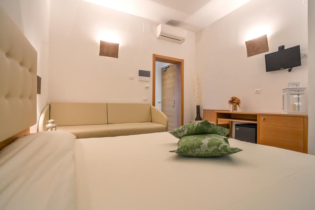 Hotel Il Buongustaio Massa  Habitación foto
