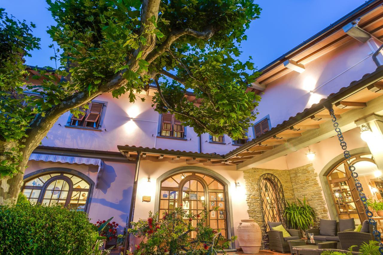 Hotel Il Buongustaio Massa  Exterior foto